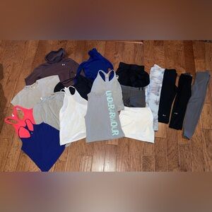 Lot Of 18 Under Armour Women’s Shirts, Hoodie, Shorts & Leggings Size XS